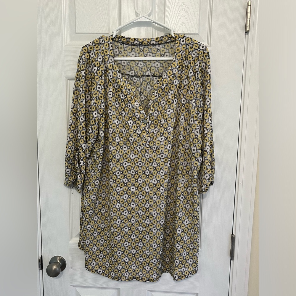 Cute blouse